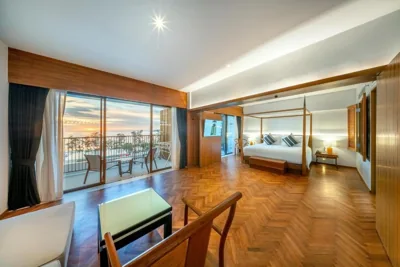디럭스 스위트 — Patong Beach Hotel by See2Sea