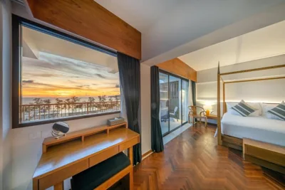 Patong Beach Hotel by See2Sea – 사진 7
