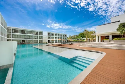 Patong Beach Hotel by See2Sea – 사진 8